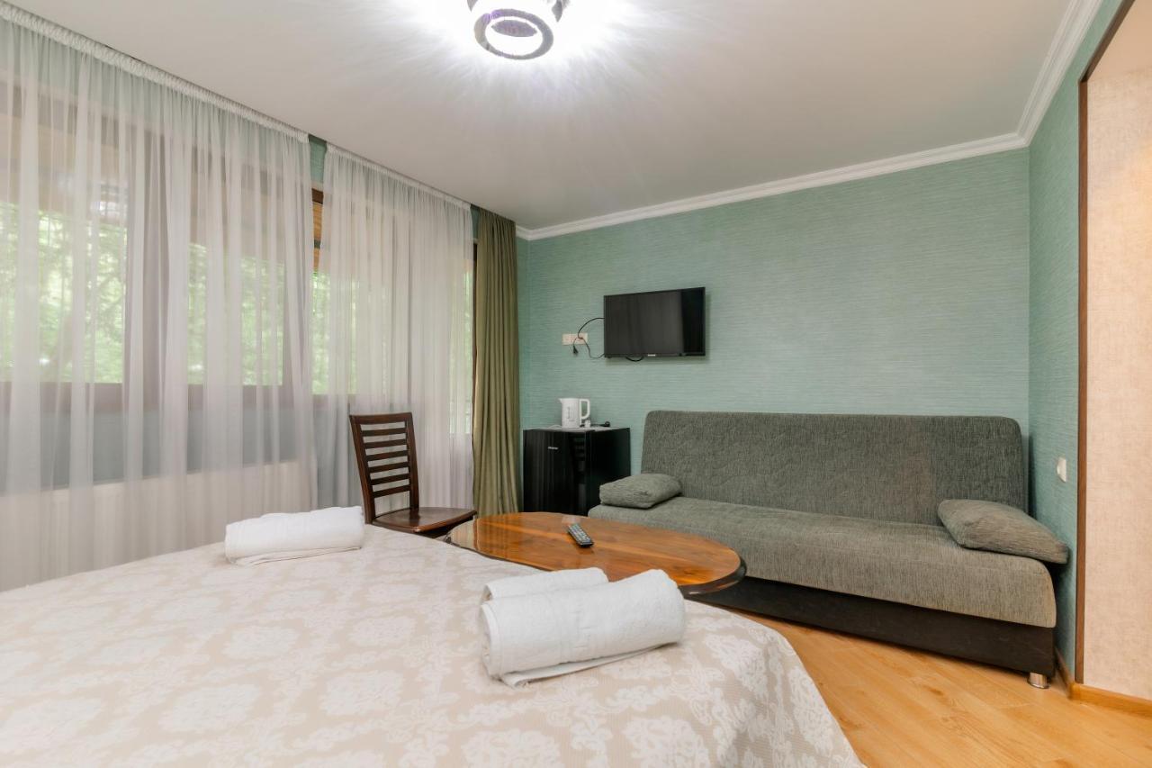 Borjomi Villa Roma Екстериор снимка